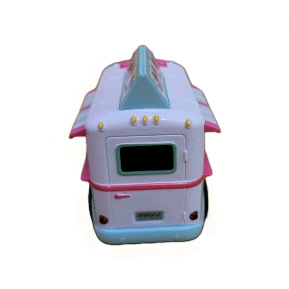 Maxx Action Ice Cream Truck Toy with Lights & Sounds – Pink & Blue Cupcake - Picture 3 of 9